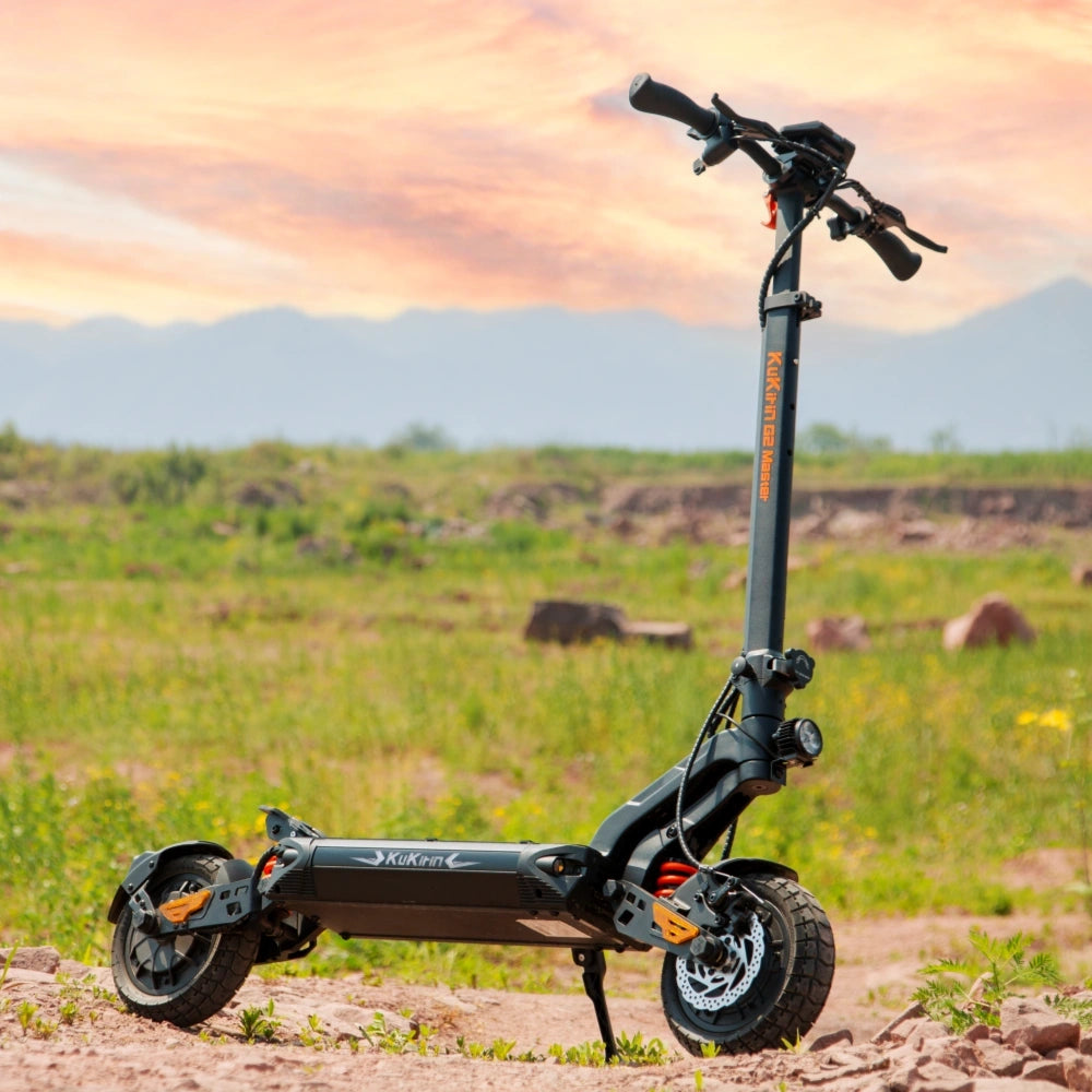 Trottinette électrique double moteur KuKirin G2 Master | Moteurs 2x1000W, Batterie 52V 20.8Ah, Autonomie 70km, Vitesse max 60km/h, Pneus tout-terrain 10"